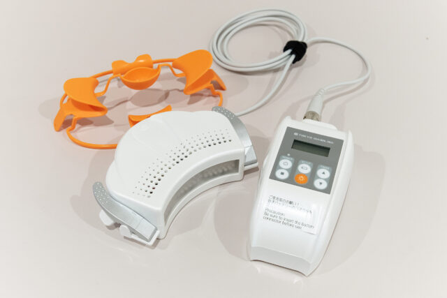 ホワイトニング専用照射器 BRILLICA